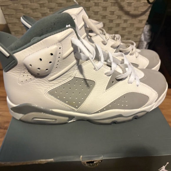 Jordan 6 cool grey - Picture 2 of 6